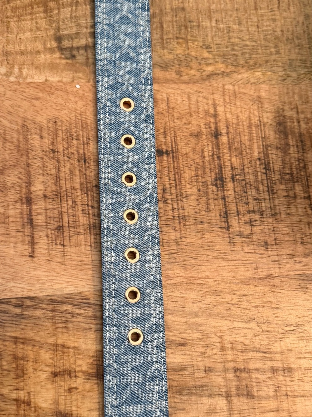 Michael Kors Denim-Pattern Blue Belt with Gold Buckle Size Large NWT - Picture 8 of 9